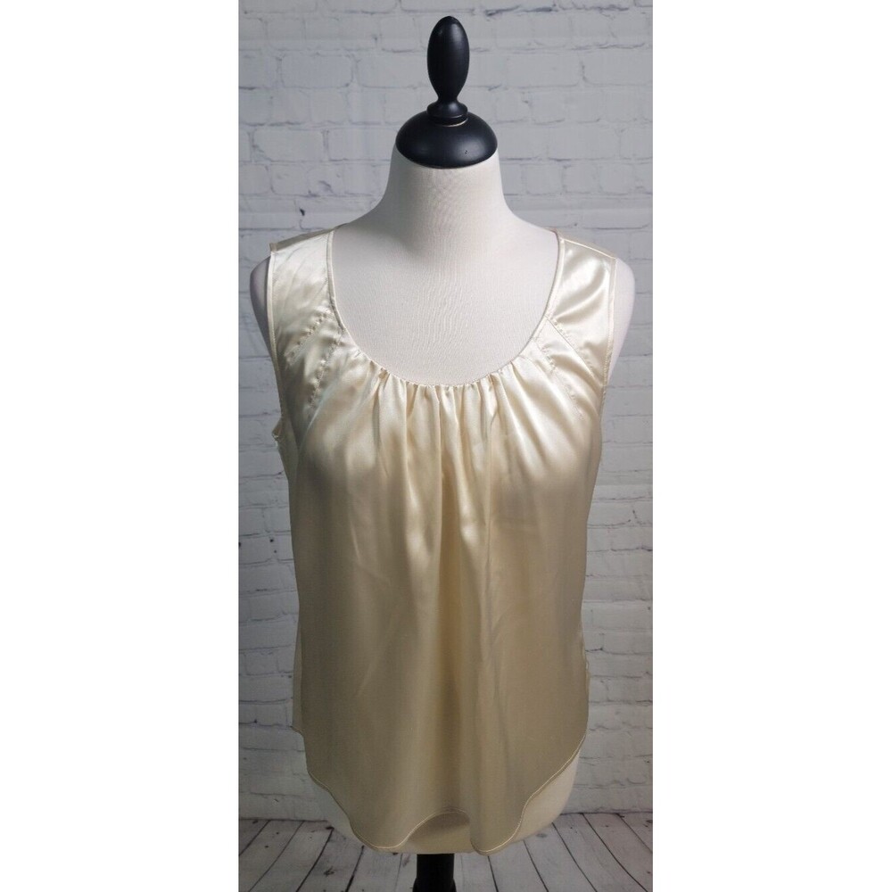 Chico's Ivory Sleeveless Blouse Pleated Dressy size 1 US Sm Old Money Scoop Neck